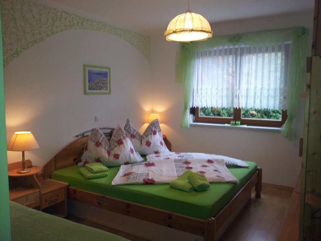 Ferienwohnung Anna Zechner Flattach Pokoj fotografie