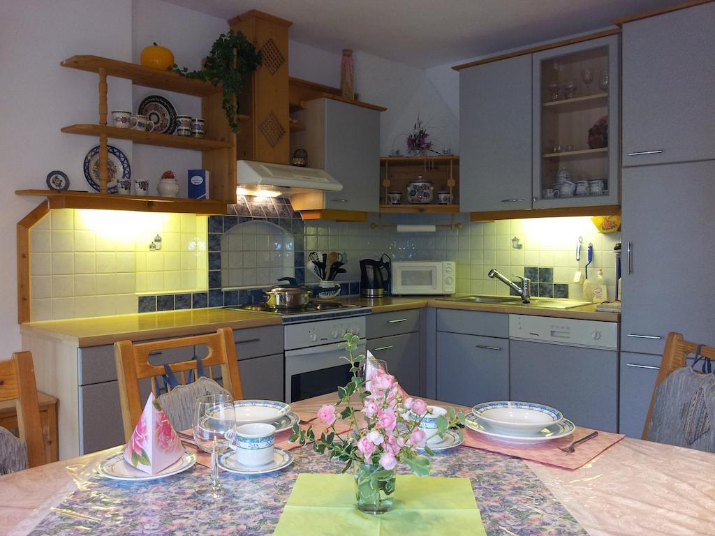 Ferienwohnung Anna Zechner Flattach Pokoj fotografie